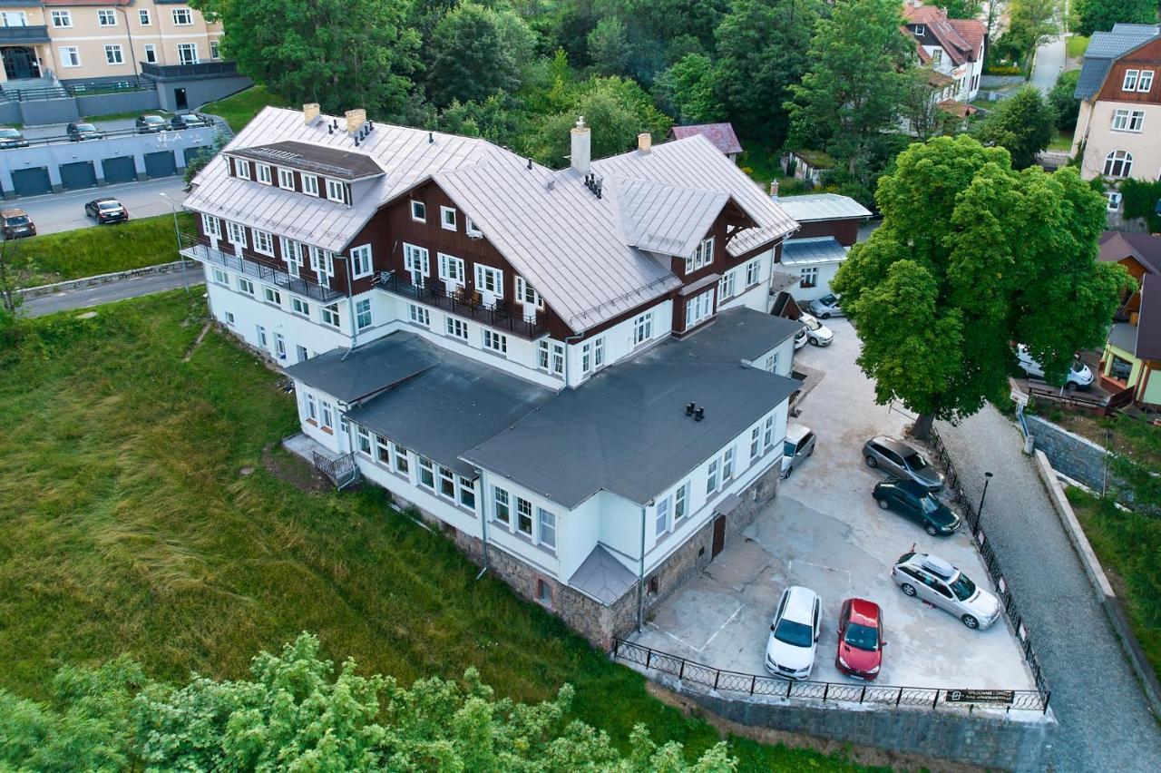 Apartament "Powoli" Z Darmowym Parkingiem Karpacz Exterior photo